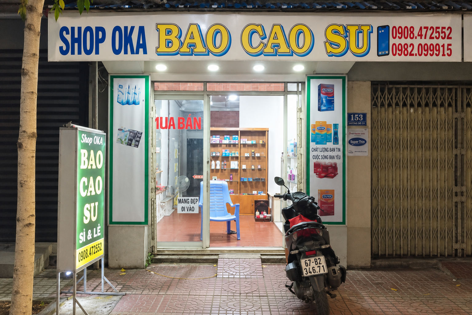 Shop Bao Cao Su Oka trên đường Trần Hưng Đạo, Long Xuyên.